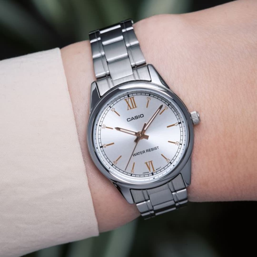 CASIO LTP-V005D-7B2UDF